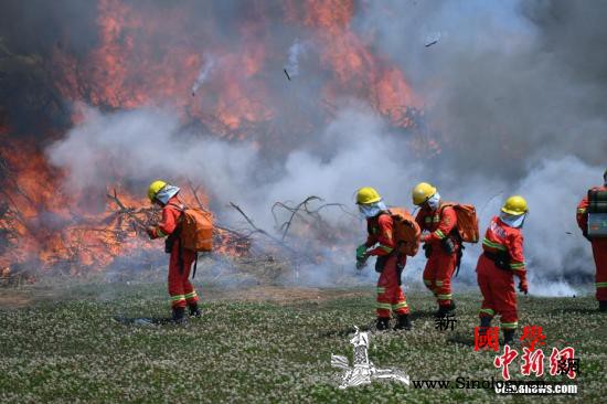 应急管理部：消防救援人员仍然保持原有_转制-救援-救援人员-