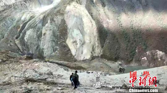 川藏交界金沙江白格堰塞湖：甘孜州紧急_金沙江-白玉县-山体-