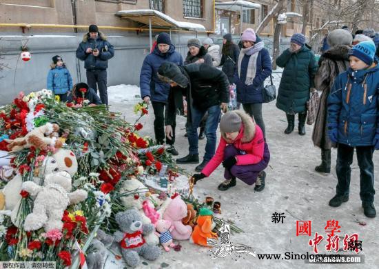 俄居民楼爆炸事故已致37死22名遇难_布偶-遇难者-俄罗斯-