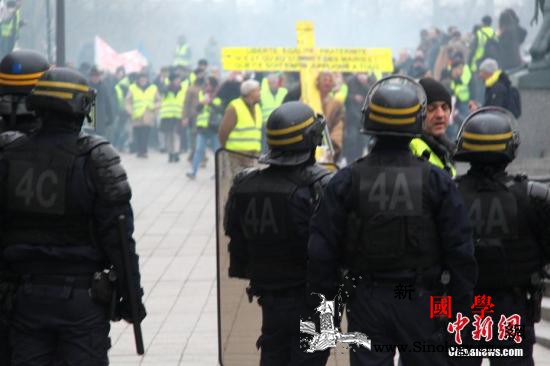 法国严惩“黄背心”暴力行为拟禁止示威_巴黎-法国-示威-