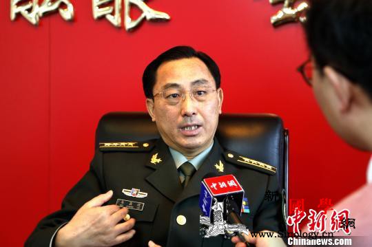 他为阻止敌军侵犯国土独守阵地11小时_枣庄-省军区-政治委员-