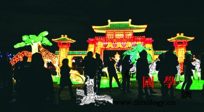 中国彩灯点亮纽约冬夜_斯坦-纽约-彩灯-海港-