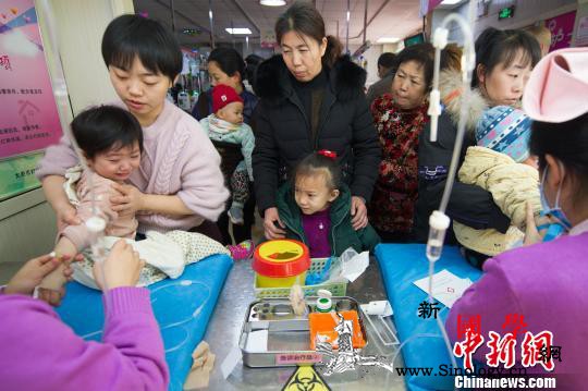 这一季流感不比往年严重现有疫苗防流感_病例-往年-流感-