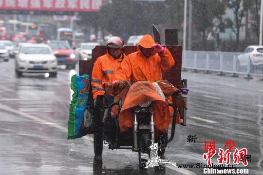 劳动者没被低温津贴“暖到”为何屡提却_津贴-劳动者-低温-