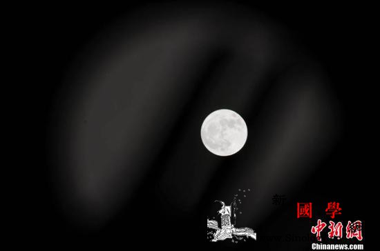 美2024年前重返月球：雄心勃勃还是_登月-夸夸其谈-宇航员-