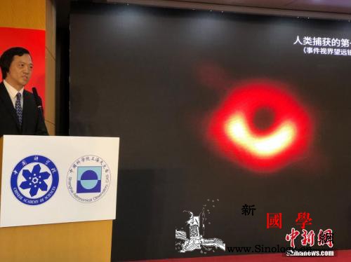 人掉进黑洞会怎样?可能变“面条”也可_爱因斯坦-天文学-天体-