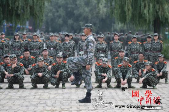 两部门：高校军事课实行学分制管理成_普通高等学校-国防-学分制-