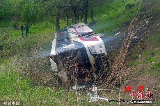 在俄遭遇交通事故的中国旅行团中38人_俄罗斯-滨海-边疆-