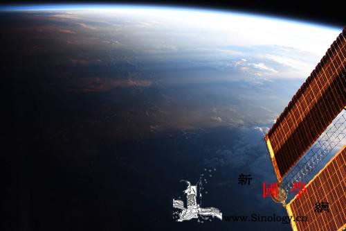 昼夜之交光影之间：国际空间站俯瞰地_空间站-俯瞰-美国-