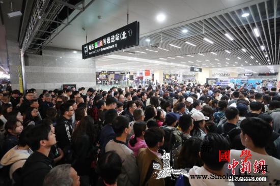 铁路端午小长假运输今启动预计发送旅客_加开-车组-端午-
