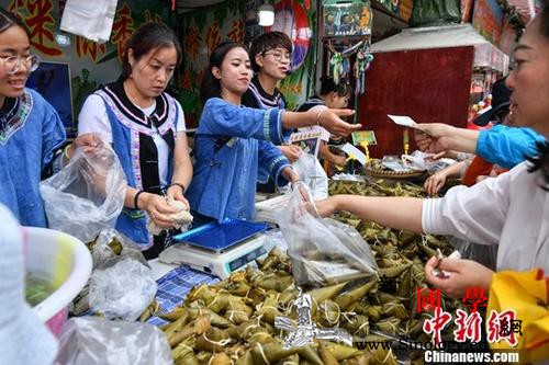 海关提醒：端午佳节将至携带邮寄粽子进_进出境-进境-粽子-