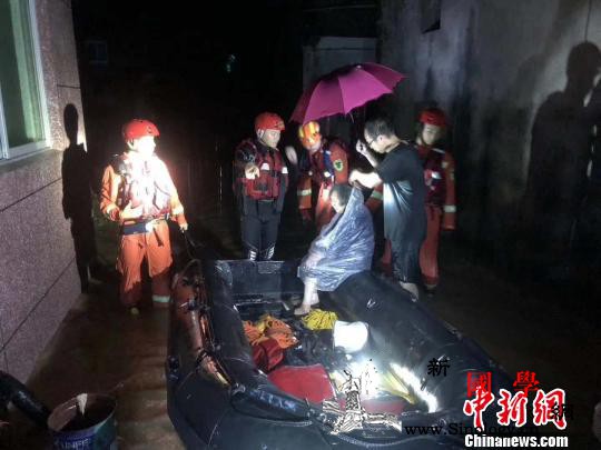 浙江江山突发强暴雨部分地区受涝_衢州市-江山市-宣传部-