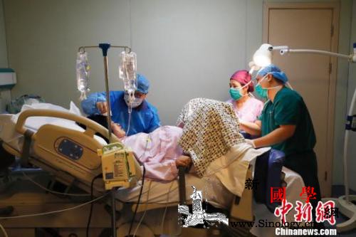 【社会37度】高龄产妇的抉择：我是否_待产-产妇-妊娠-