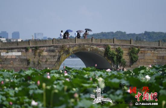 杭州有望成千万人口城市人们为什么喜欢_苏州-西安-杭州-