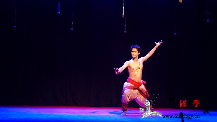 中孟戏剧联演拉开庆祝新中国成立70周_达卡-泰戈尔-孟加拉国-戏剧-