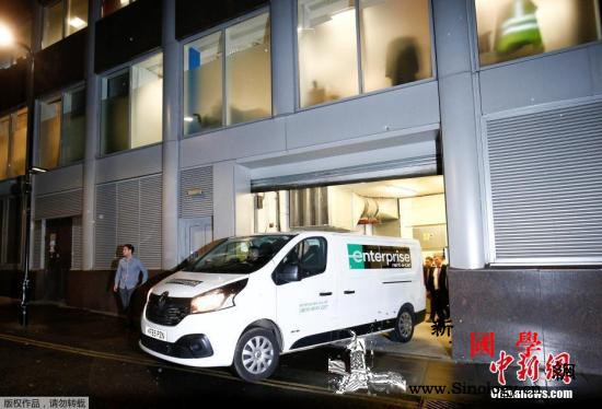 脸书因私隐泄露丑闻暂停数万APP涉约_剑桥-英国-开发商-