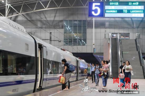 全国铁路11日起实施新列车运行图提高_列车-铁路-兰州-
