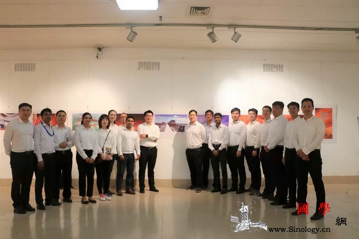 庆祝中华人民共和国成立70周年主题联_达卡-联展-艺术院-主题-