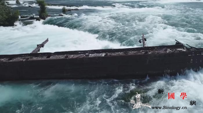 美尼亚加拉瀑布百年铁船移动或被冲下瀑_希尔-加拿大-美国-
