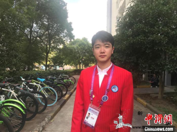 “00后”登上进博会志愿服务主舞台_老挝-日语-救护-