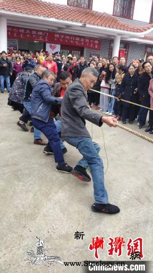 贵州百里杜鹃：民俗文化助力旅游经济高_满族-贵州-杜鹃-