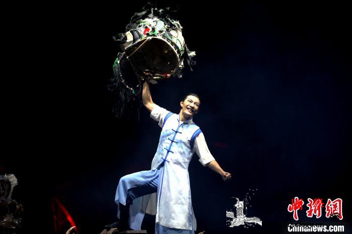 岭南《醒·狮》舞动塞上_醒狮-画中画-舞剧-