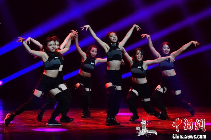 全国15个街舞团队广州展演融入英歌、_广东-广州-围棋-