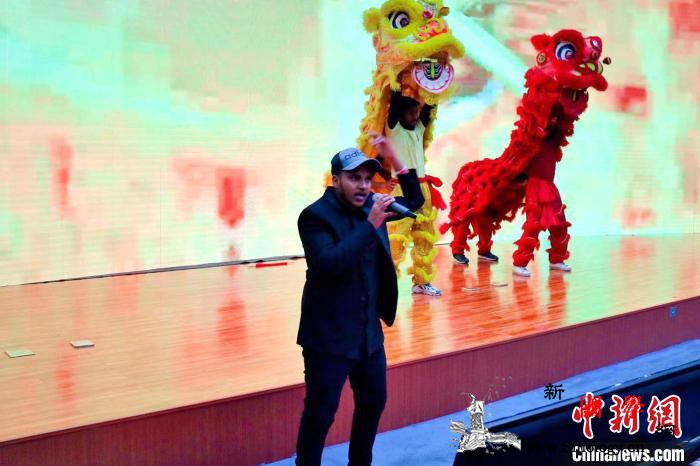 宁夏为留学生用文化搭起沟通世界的桥梁_留学生-展示-宁夏-