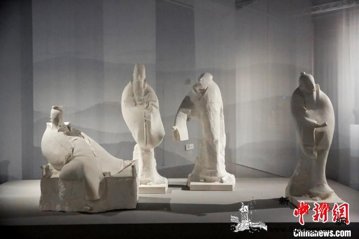 当代雕塑家李象群个展在京亮相首现《元_雕塑-白铜-雕塑家-