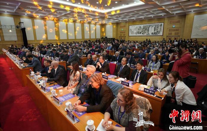 国图集团公司成立70周年以书为媒向世_书刊-书店-行商-