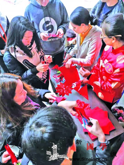 泰国清莱府青年代表团访问春城_昆明市-泰国-文化馆-剪纸-