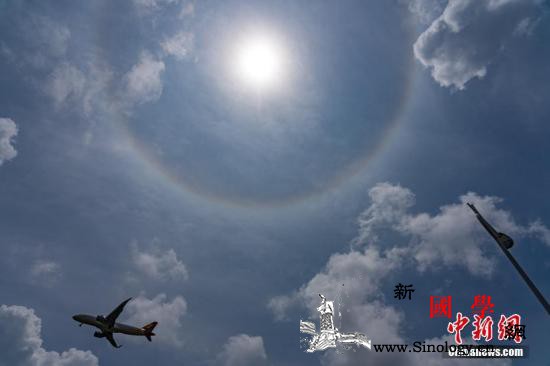 天空中同时出现四大天象奇观摄影师拍下_布尔津县-阿勒泰-日晕-