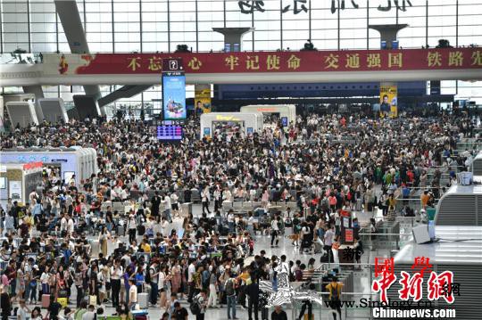 2020年鼓励反向春运将推行回空方向_画中画-春运-购票-