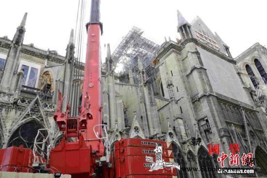 巴黎圣母院修复工作仍在继续200年来_首次-弥撒-巴黎-