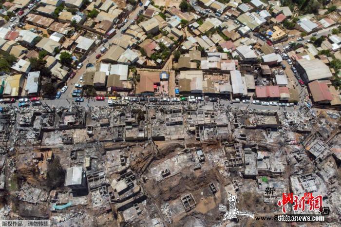 智利瓦尔帕莱索火灾致逾245座房屋被_瓦尔-智利-木结构-