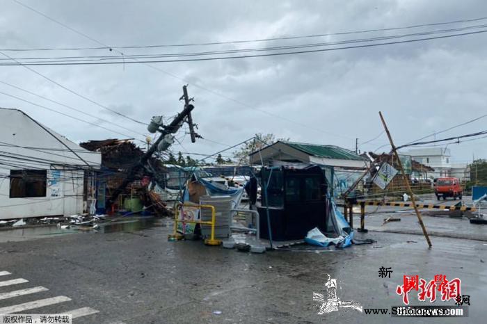 台风“巴蓬”横扫菲律宾中部死亡人数升_菲律宾-圣诞节-国际机场-