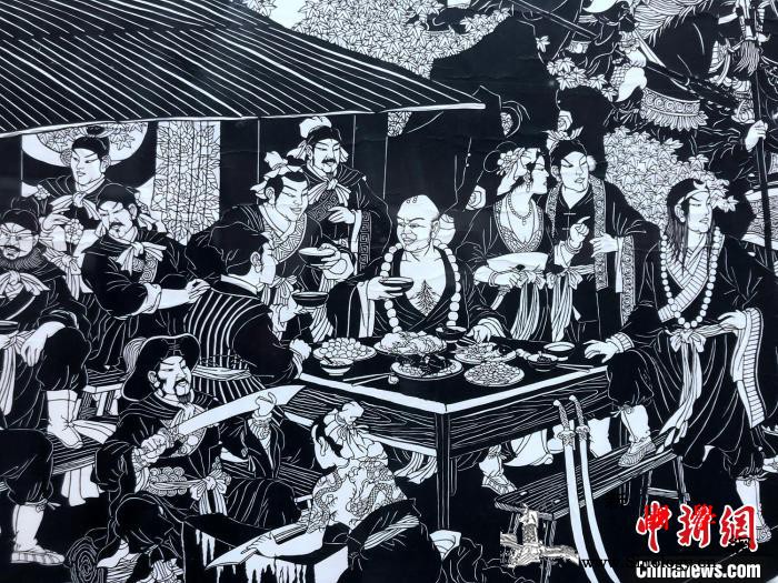 “宝凤剪纸艺术展”长沙开展剪纸版《四_水浒传-剪纸-美术馆-