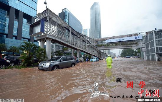 印尼雅加达跨年夜暴雨引发洪灾已致21_雅加达-印度尼西亚-印尼-