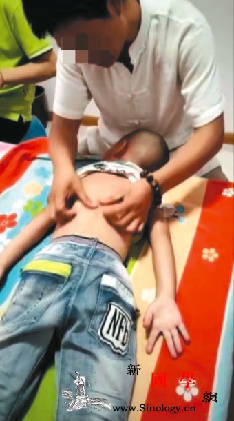 卧底小儿推拿班：学员三天拿证可“调理_推拿-调理-培训机构-