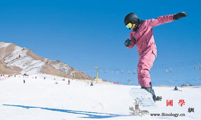 冰雪旅游正飞扬_哈尔滨-冰天雪地-伊春市-冰雪-