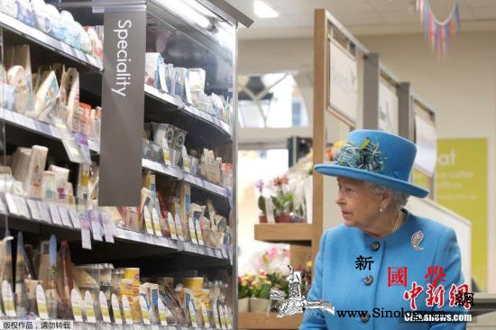 哈里王子夫妇“引退”风波后英女王现_伊丽莎白-白金汉宫-哈里-