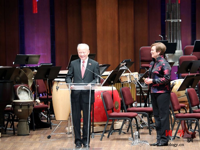 驻美使馆领区"欢乐春节"活动拉开帷幕_肯尼迪-舞龙-指挥家-民族音乐-