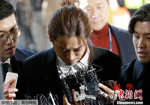 韩媒：涉嫌性暴力犯罪韩歌手郑俊英案二_画中画-韩国-审判-