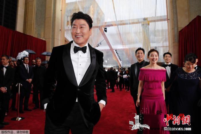 《寄生虫》荣获第92届奥斯卡最佳原创_奥斯卡-画中画-韩国-