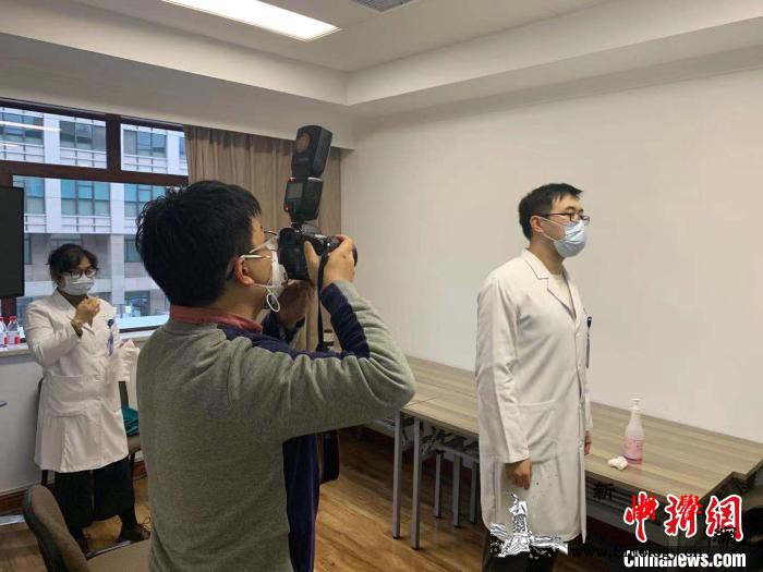 记者手记：最硬“龙鳞”也只是“普通人_医疗队-剪发-防护用品-