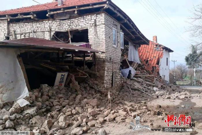 土耳其和伊朗边境发生5.7级地震9人_土耳其-伊朗-受损-