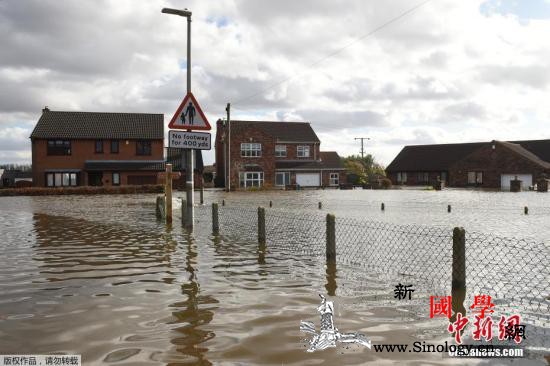 暴风雨接连来袭英国创有记录以来2月最_英格兰-英国-降水-