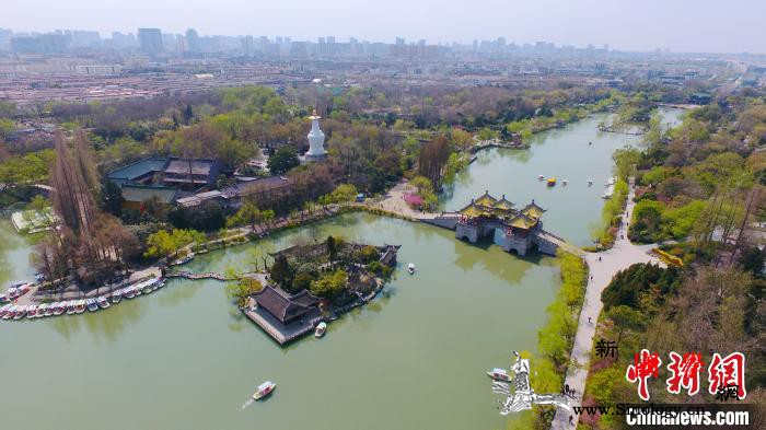 扬州市委书记变身“导游”推动旅游业尽_花柳-扬州-月下-