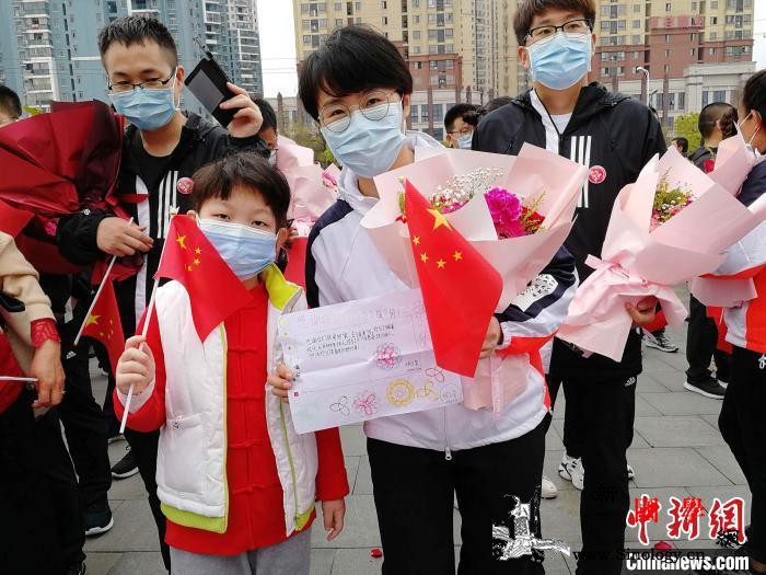 国家卫健委回应援鄂护士离世适逢世界卫_山东大学-黄冈-护士-