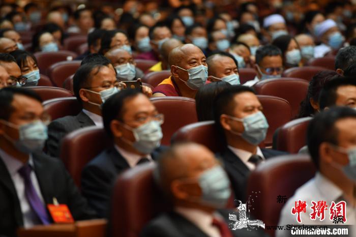 政协四川省第十二届委员会第三次会议在_闭幕会-画中画-图为-